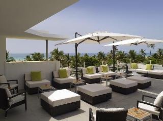 Hotel Breakwater South Beach