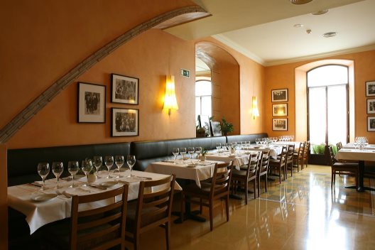 Hotel Bremon