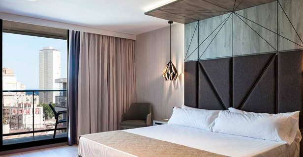 Hotel Bristol