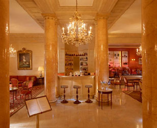Hotel Bristol Paris