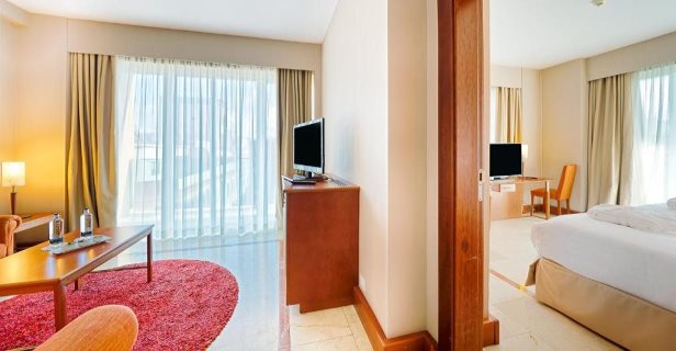 Hotel Bull Reina Isabel Spa