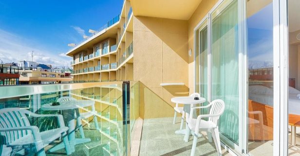 Hotel Bull Reina Isabel Spa