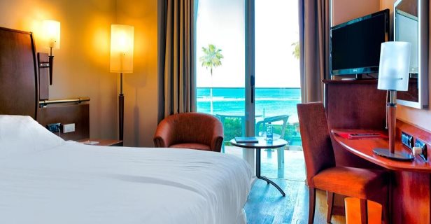 Hotel Bull Reina Isabel Spa