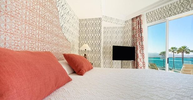 Hotel Bull Reina Isabel Spa