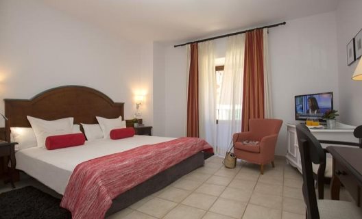Hotel Ca L Bisbe
