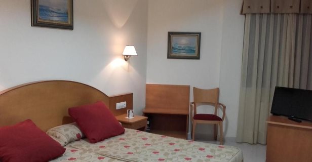 Hotel Cabo De Festiñanza