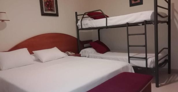 Hotel Cabo De Festiñanza