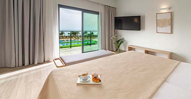 Hotel Cabogata Beach