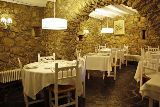 Hotel Caçadors