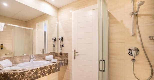 Hotel Cádiz Plaza Spa