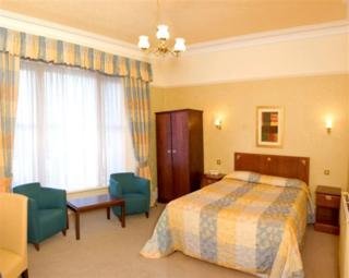 Hotel Cairndale