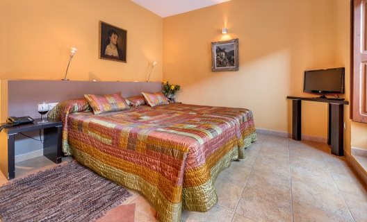 Hotel Cal Llop