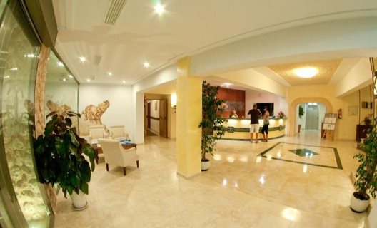 Hotel Cala Gat