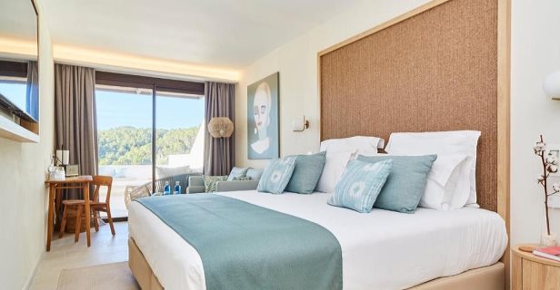 Hotel Cala San Miguel