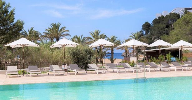 Hotel Cala San Miguel The Club