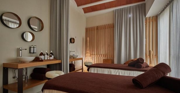 Hotel Cala San Miguel The Club