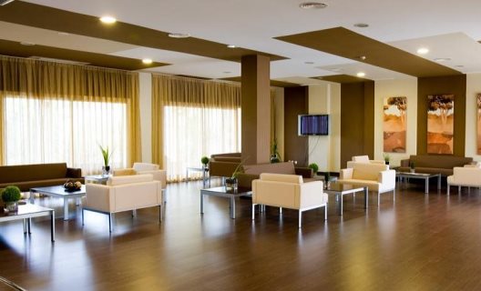 Hotel Calamijas