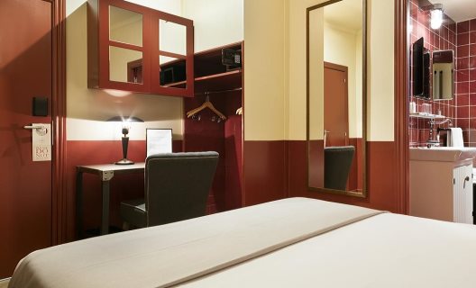 Hotel Call