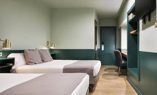 Hotel Call