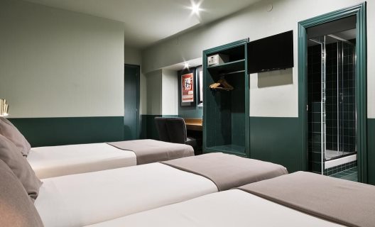 Hotel Call