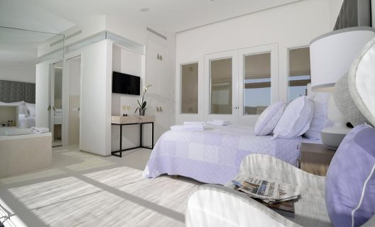 Hotel Calma Blanca