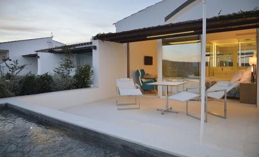 Hotel Calma Blanca