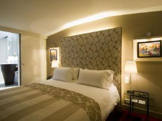 Hotel Cambon