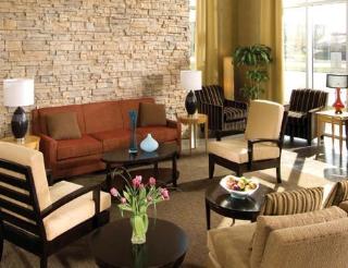 Hotel Cambria Suites