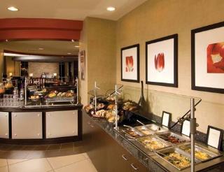 Hotel Cambria Suites Denver Airport