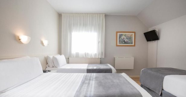 Hotel Camelot