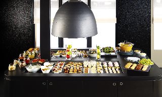 Hotel Campanile Paris Ouest - Pont De Suresnes