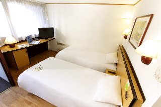 Hotel Campanile Paris Ouest - Pont De Suresnes