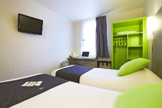 Hotel Campanile Paris Ouest - Pont De Suresnes