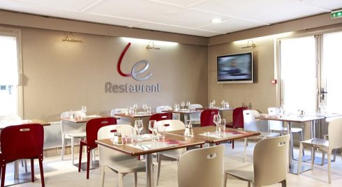 Hotel Campanile Taverny