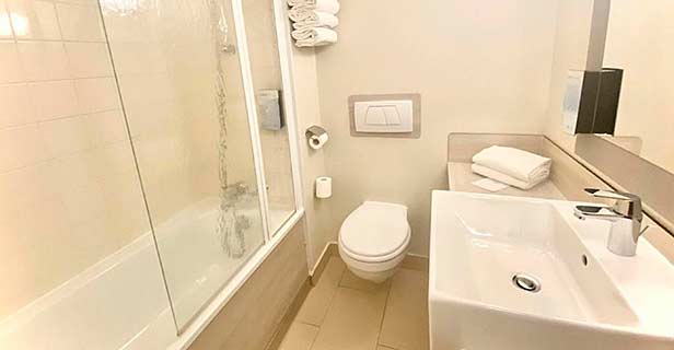 Hotel Campanile Val De France Disneyland Paris