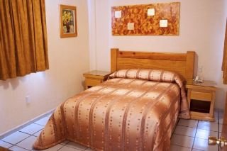 Hotel Campestre Inn & Residencias