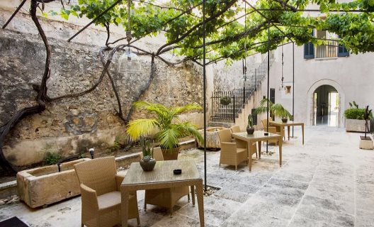 Hotel Ca'n Bonico