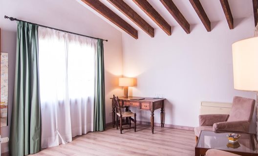 Hotel Can Moragues