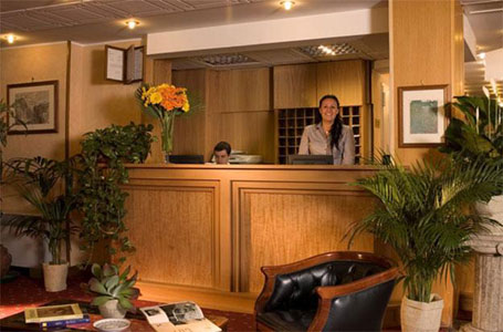 Hotel Cancelli Rossi Rome Airport