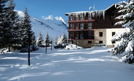 Hotel Candanchu