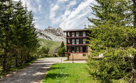 Hotel Candanchu
