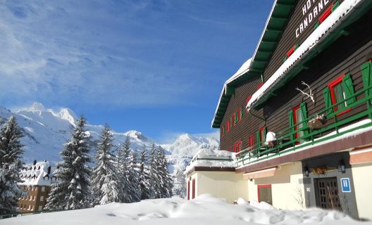 Hotel Candanchu