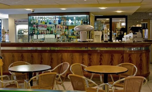 Hotel Canifor