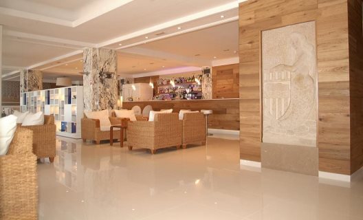 Hotel Canyelles Platja