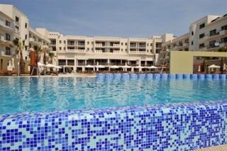 Hotel Capital Coast Resort And Spa