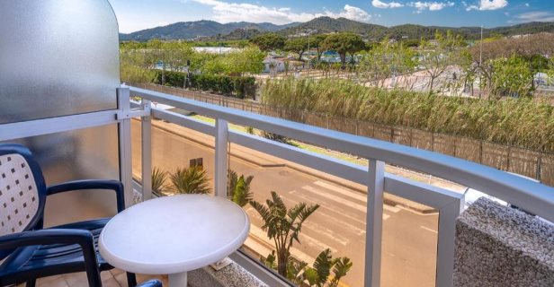 Hotel Caprici Beach Spa