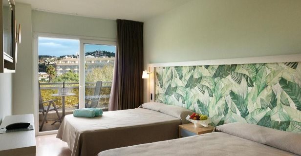 Hotel Caprici Beach Spa