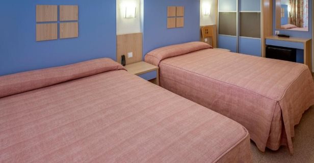 Hotel Caprici Beach Spa