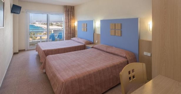 Hotel Caprici Beach Spa