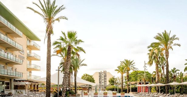 Hotel Caprici Verd
